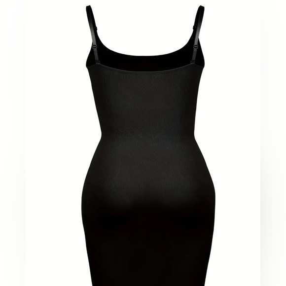 💛💛🌼NEW BUNDLE Stunning Body Sculpting Lingerie - Women's Shapewear. - Picture 6 of 13